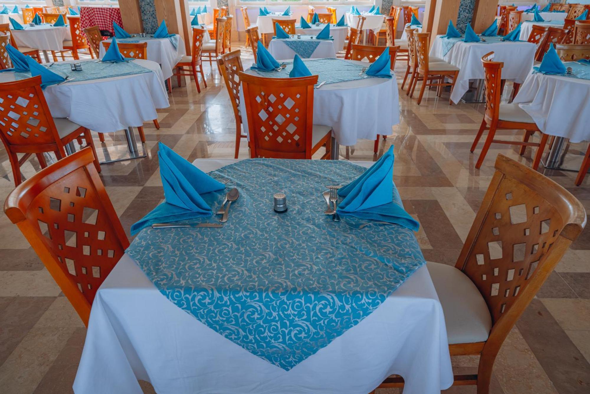 Resort Gravity & Aqua Park Sahl Hasheesh Families And Couples Only 5*