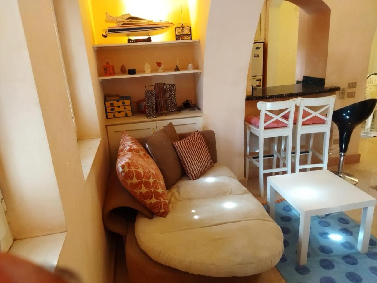 Down-town Kafr El Gouna 1-bd Ground Floor Apartment *