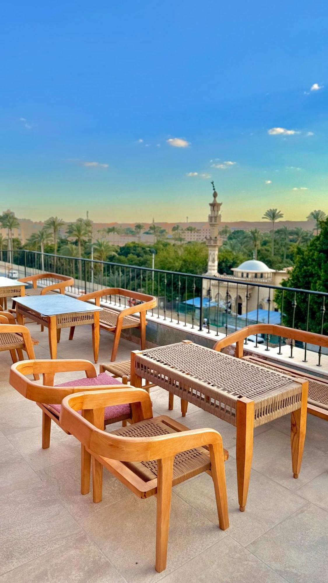 Almas Pyramids 4* Kafrat al Jabal