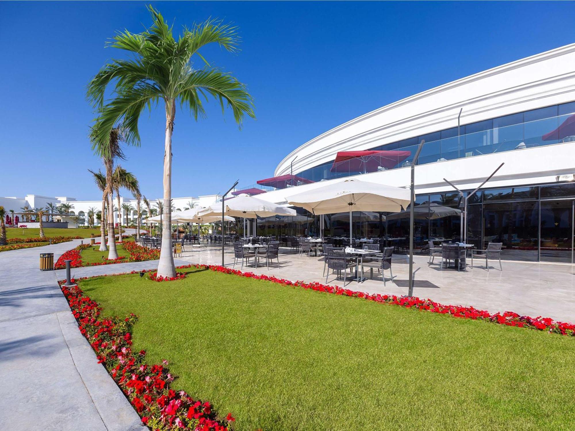 Resort Rixos Radamis Sheikh - Free Jennifer Lopez Concert Access July 4 - 2 Kids Free