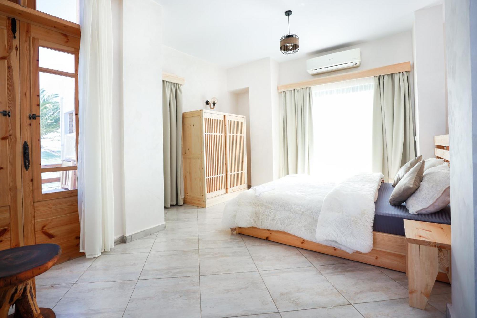 Neom - - - - - - - - - - - Your New In With Private Hotel