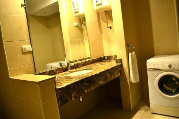 Rivoli Aparthotel 4*