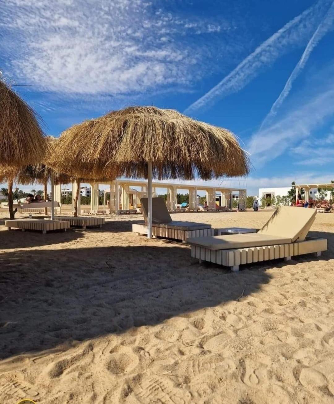 With Seaview, Amazing For Couples, Sunny & Seaview & Free Wi-fi *