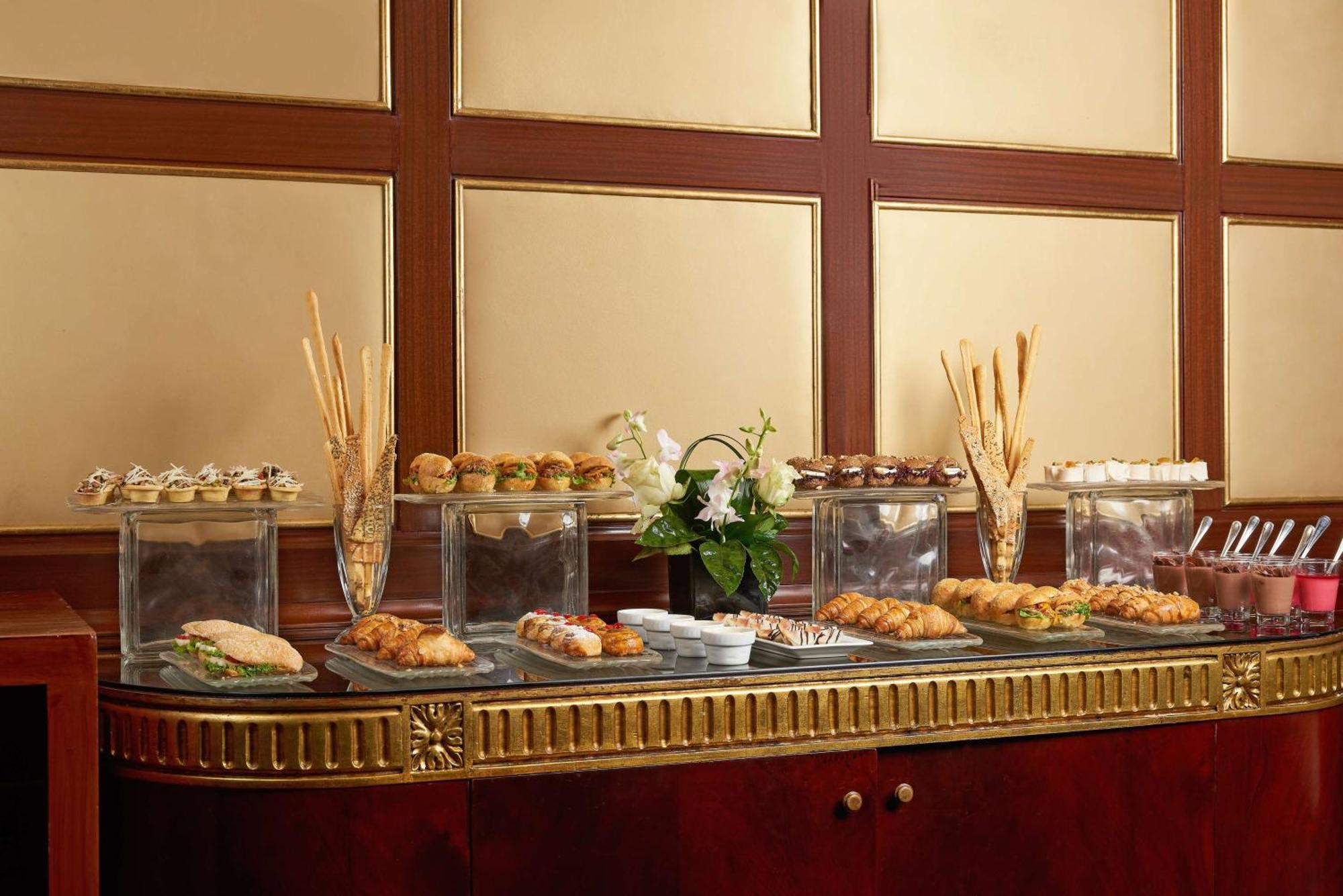 Hilton Grand Nile Hotel