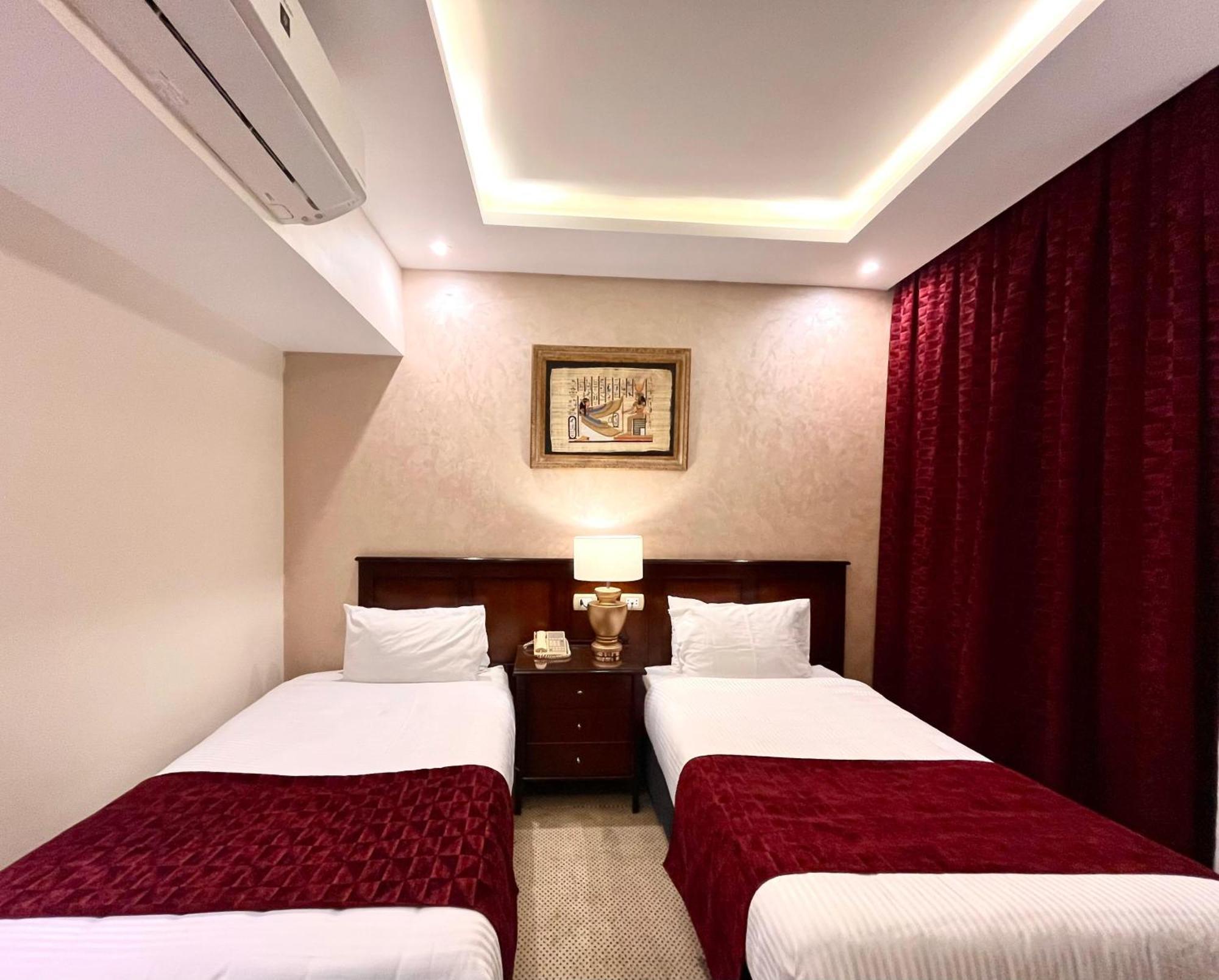Al Fouad Palace Pyramids View Hotel Kafrat al Jabal