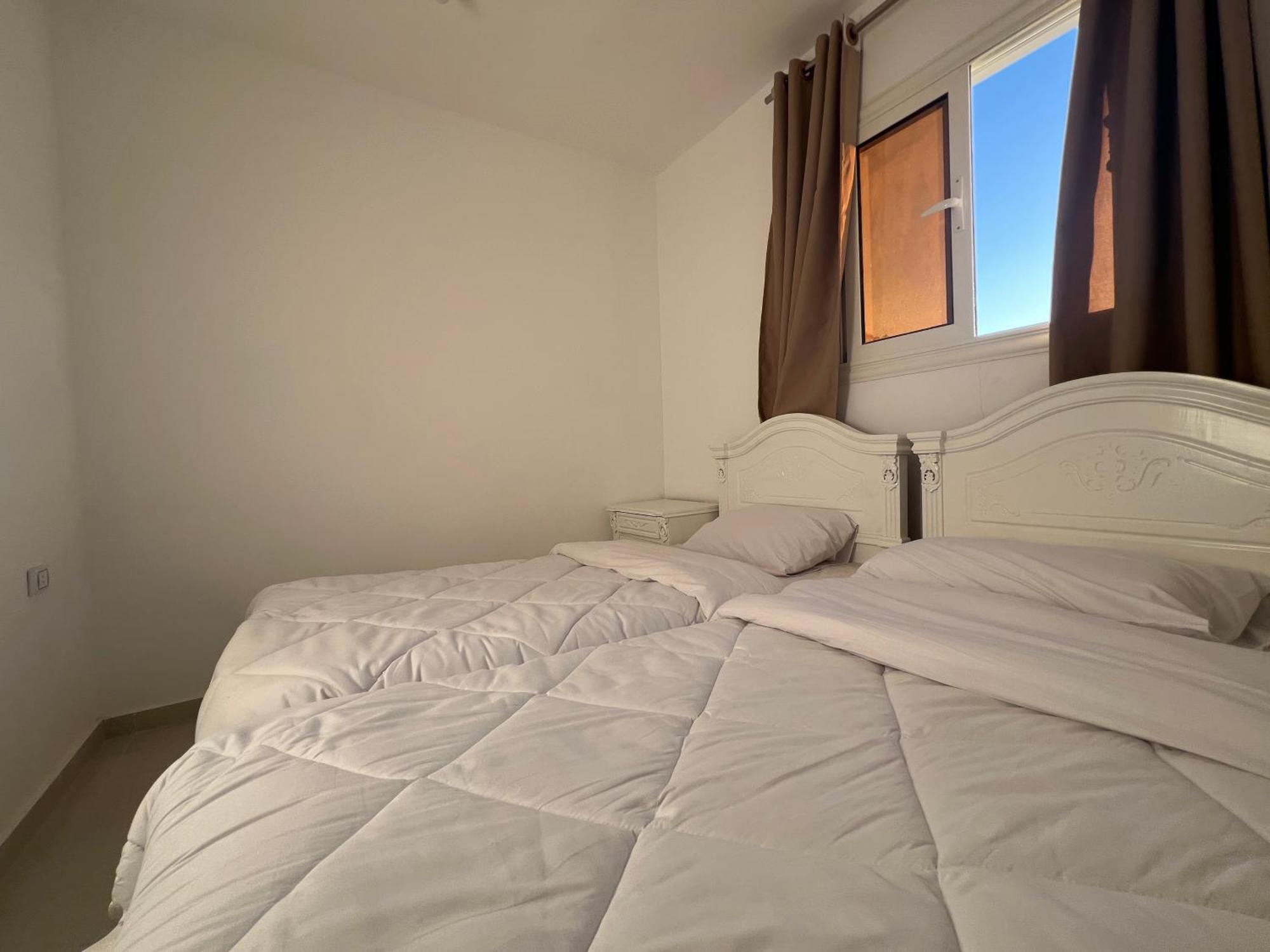 Hostel Manzzel