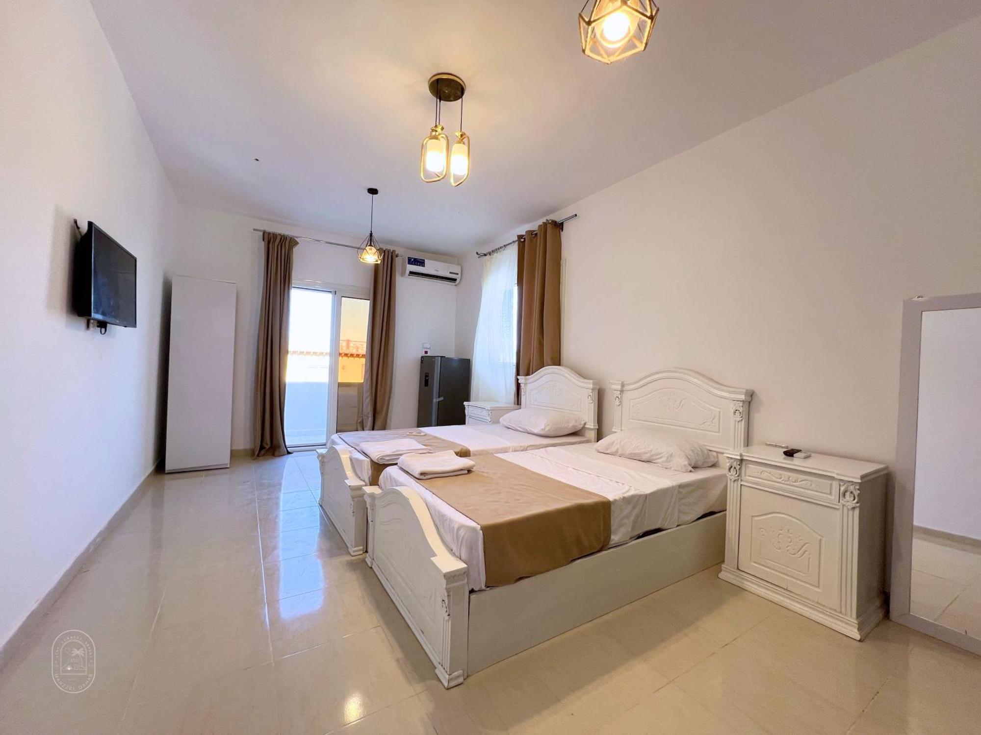 Manzzel Dahab