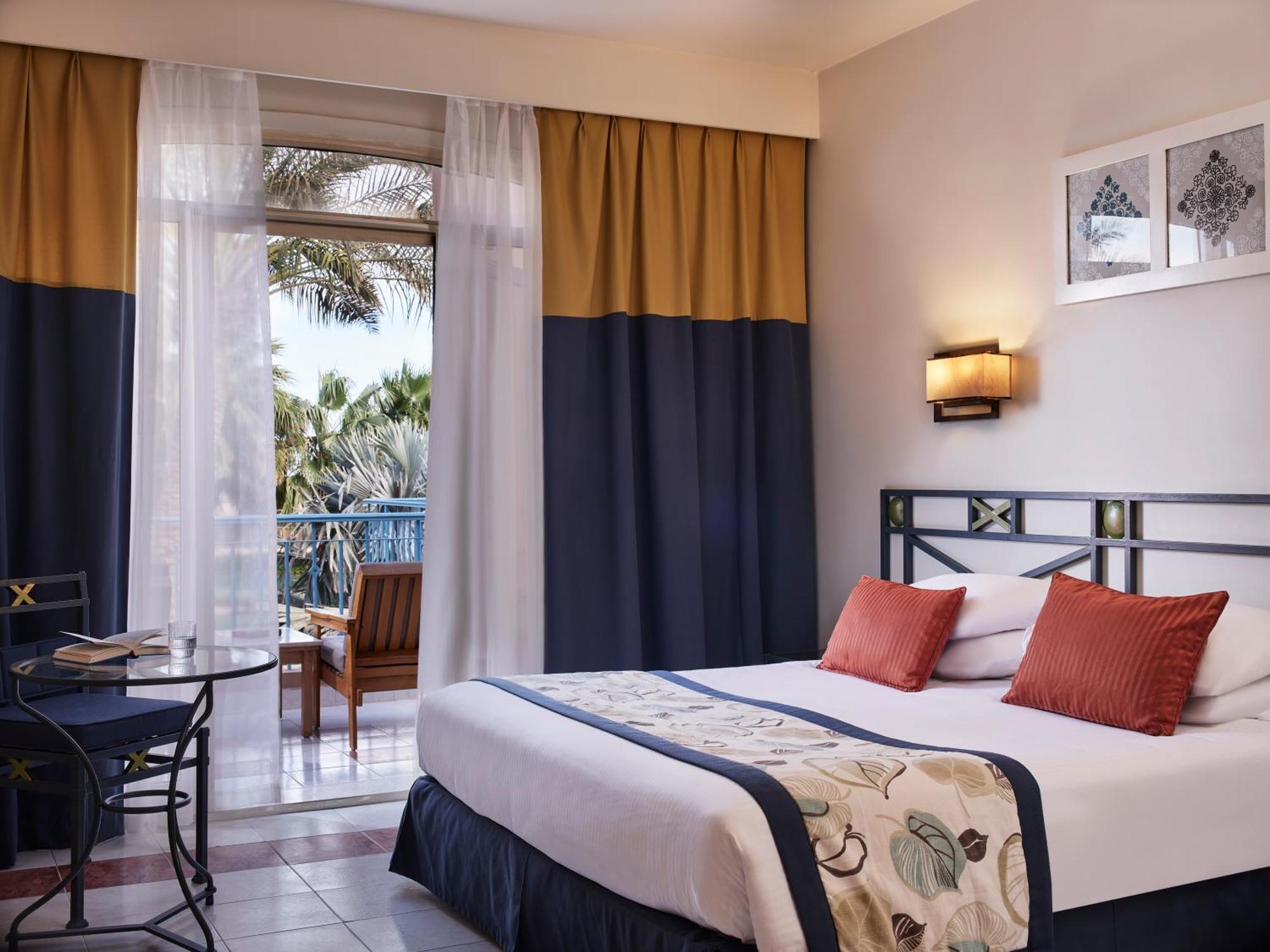 Resort Club Paradisio El Gouna Red Sea 4*
