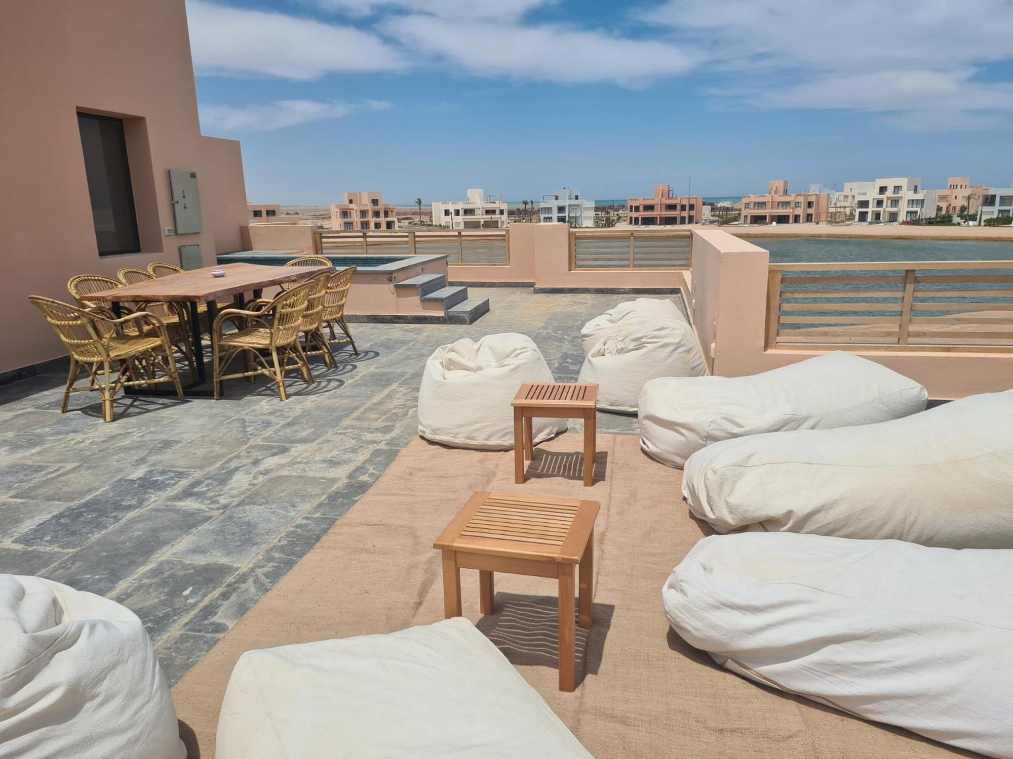 Daire El Gouna - 3 Bedroom - Rooftop-pool - Ancient Hill Hurgada