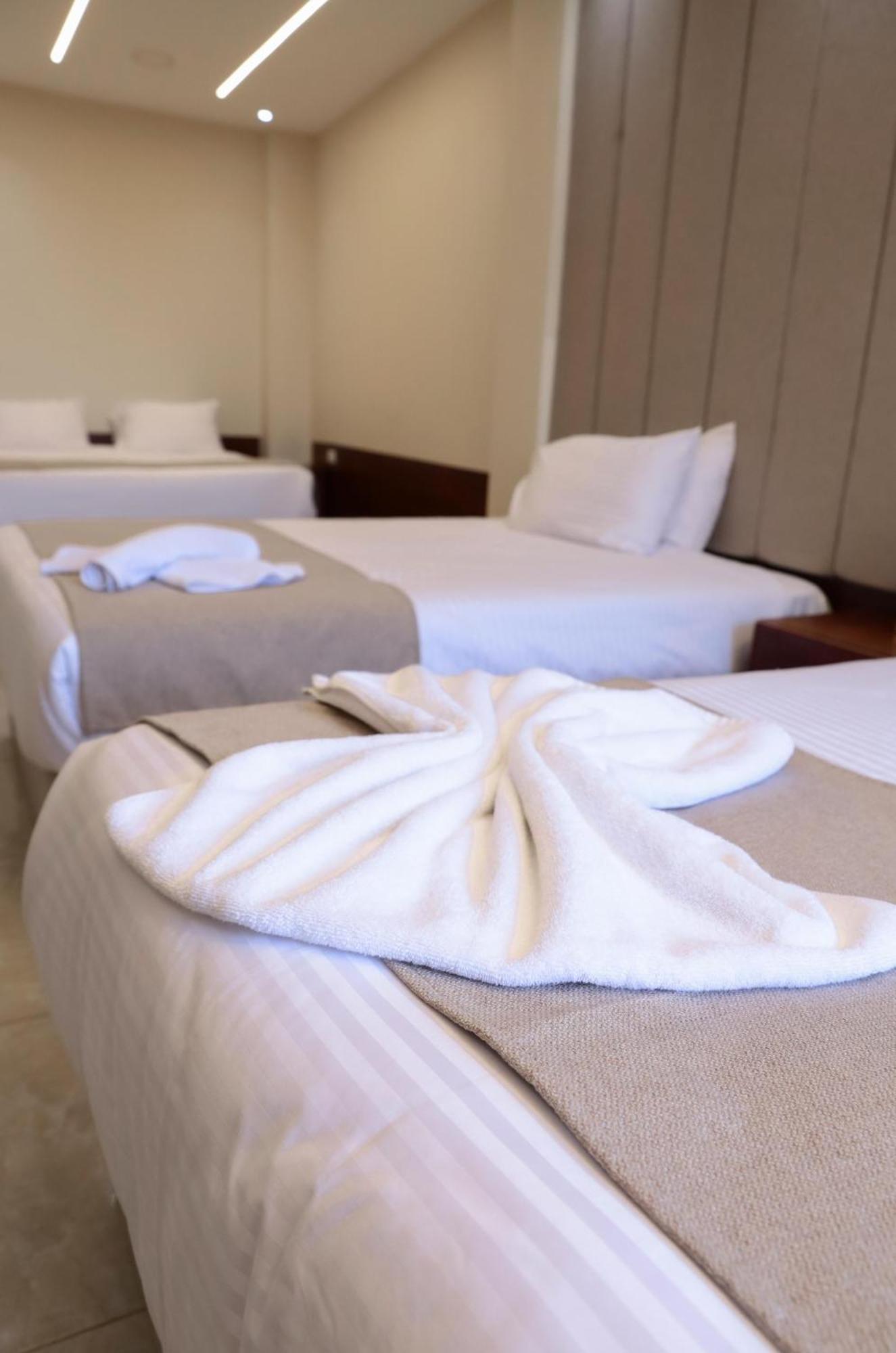 Royal Scarab Pyramids View Hotel