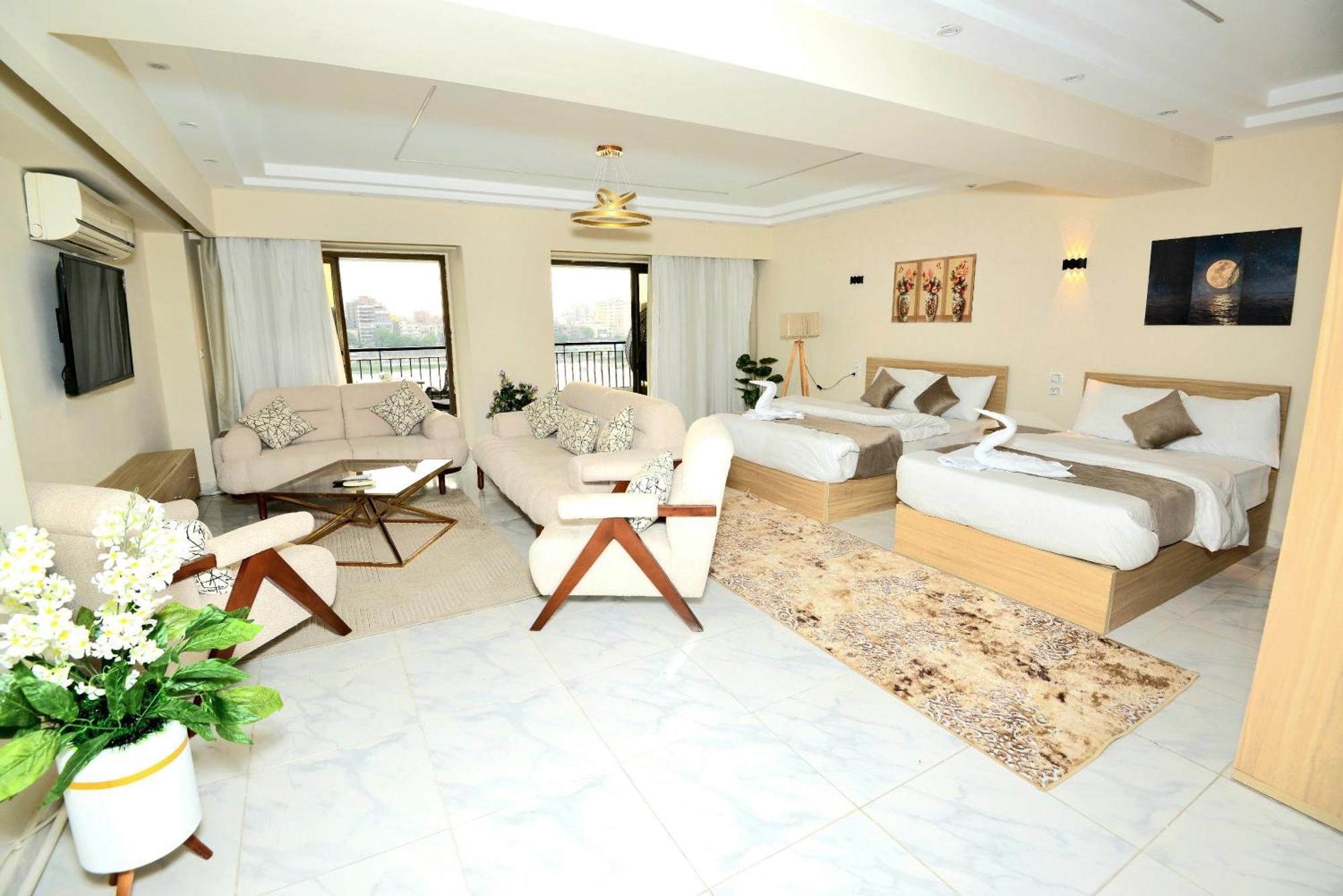 Nile Diamond Hotel