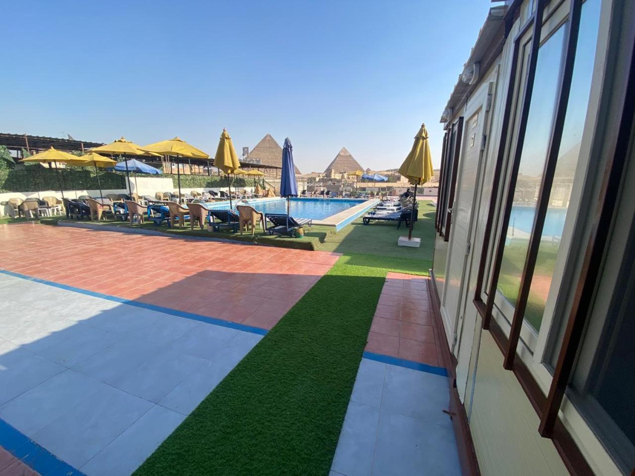 Pyramid View Inn