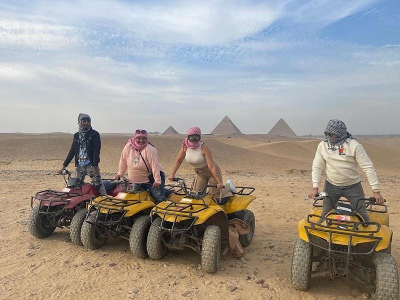 Pyramid View Inn Cairo