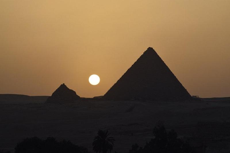 Pyramid View Inn *