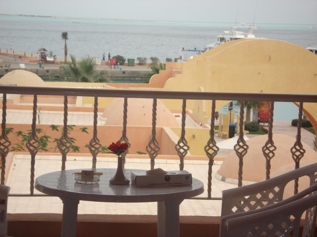 Aparthotel Marina President