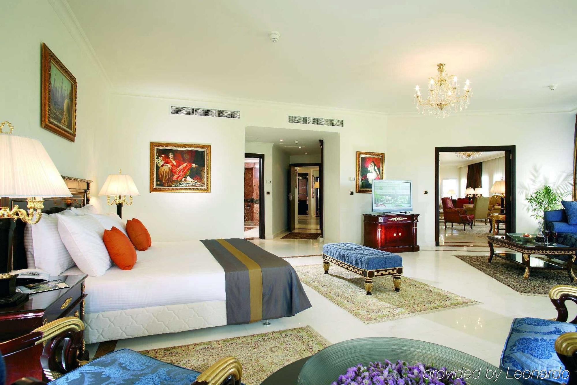 Jolie Royal Peninsula & Resort 5*