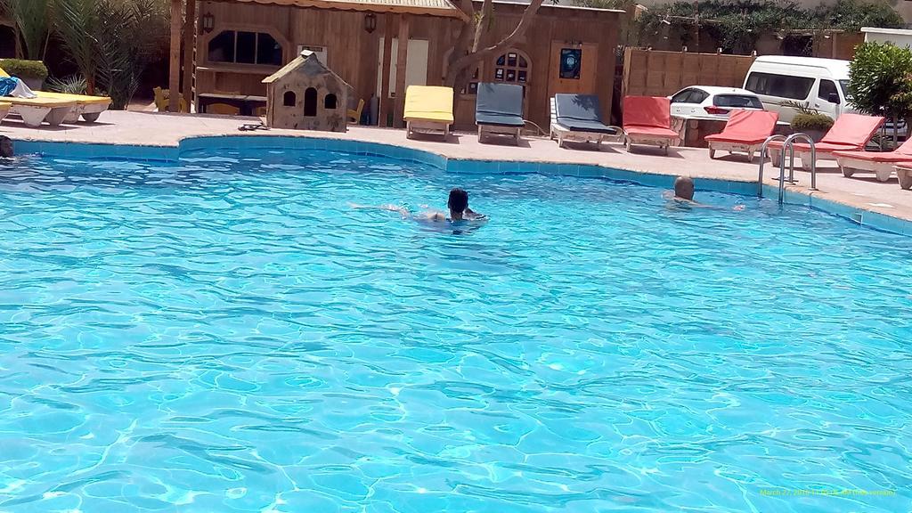 Yassmina Hotel
