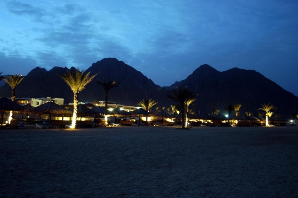 Hotel Aquis Paradise
