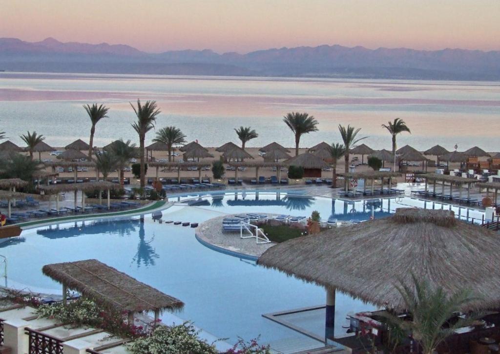 Aquis Paradise
