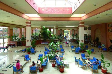 Mandarin Hotel