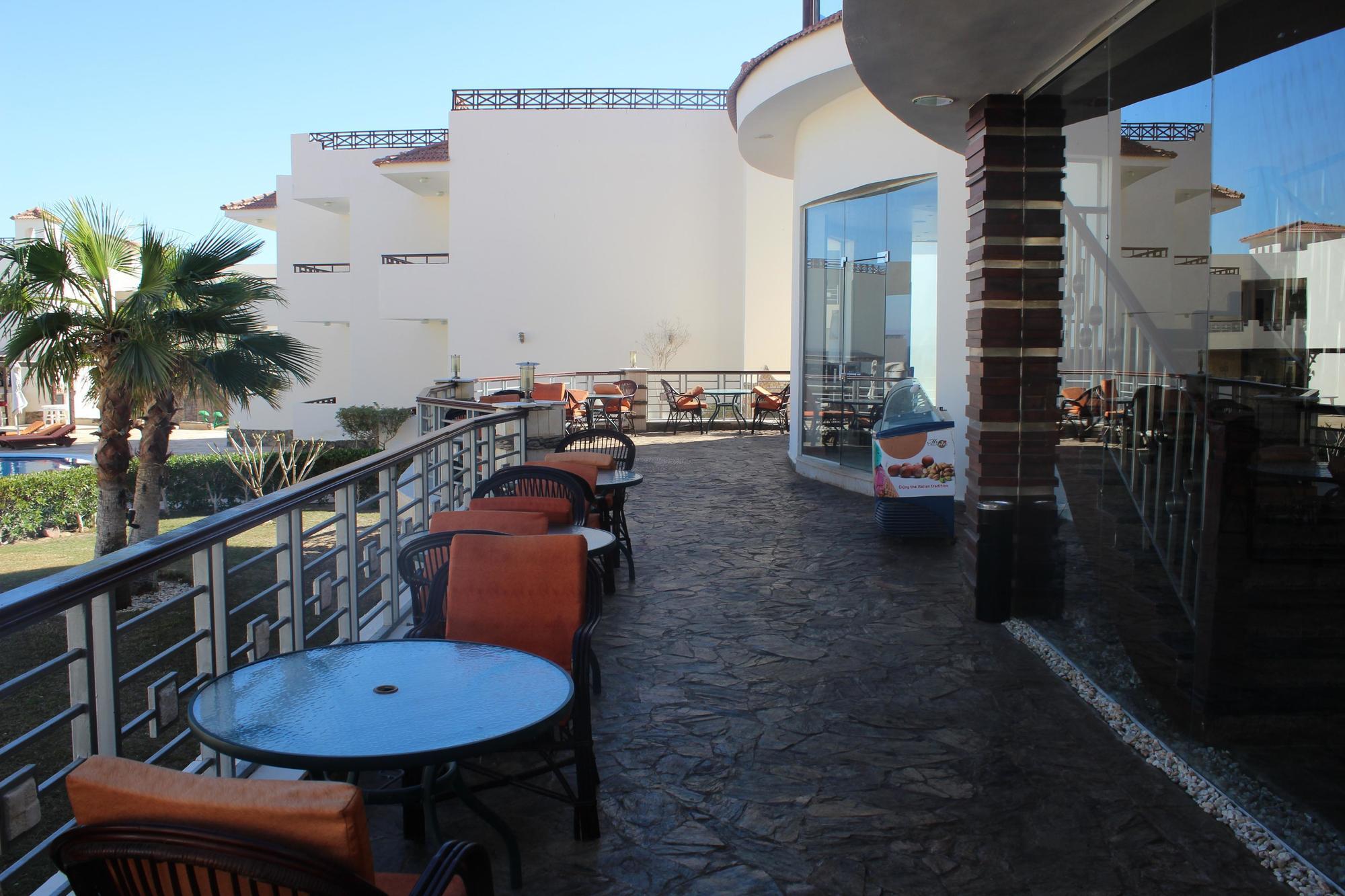 Sea Sun Hotel