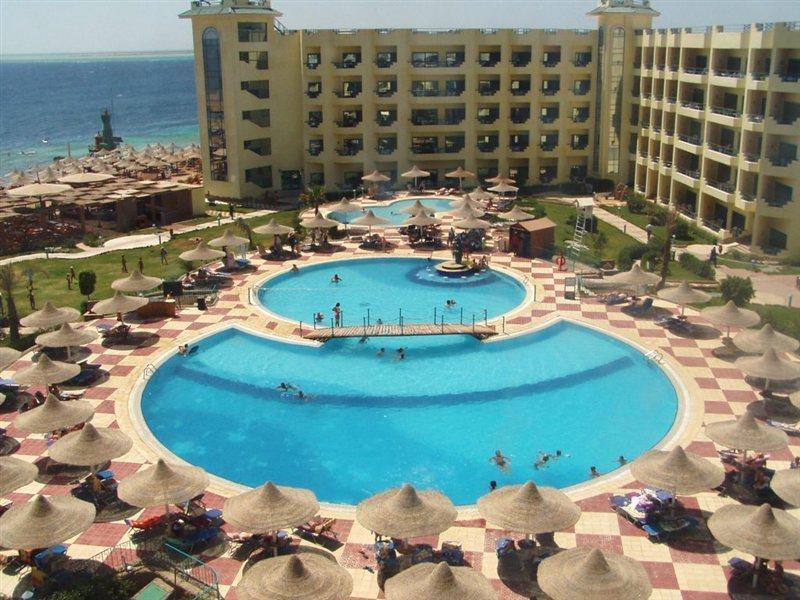 Hotelux Marina 4*
