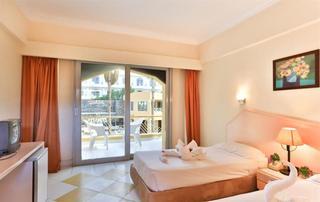 Aqua Fun Club Resort 3*