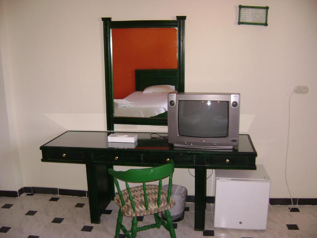 Hotel Nefertiti Sun Flower