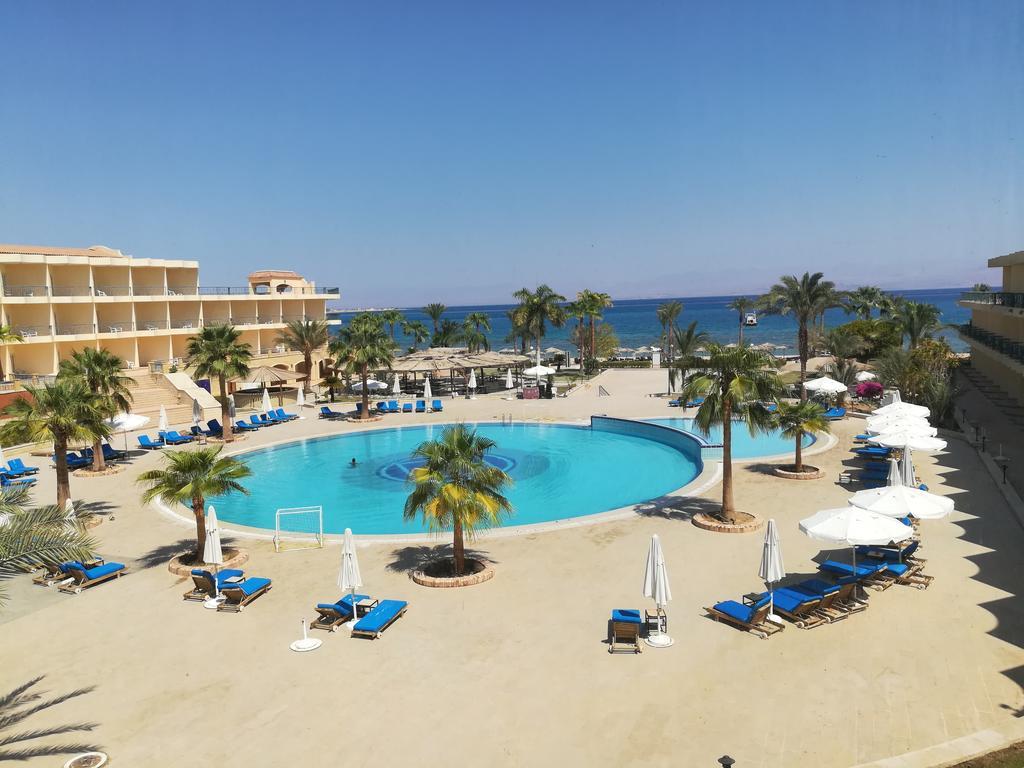 La Playa Taba