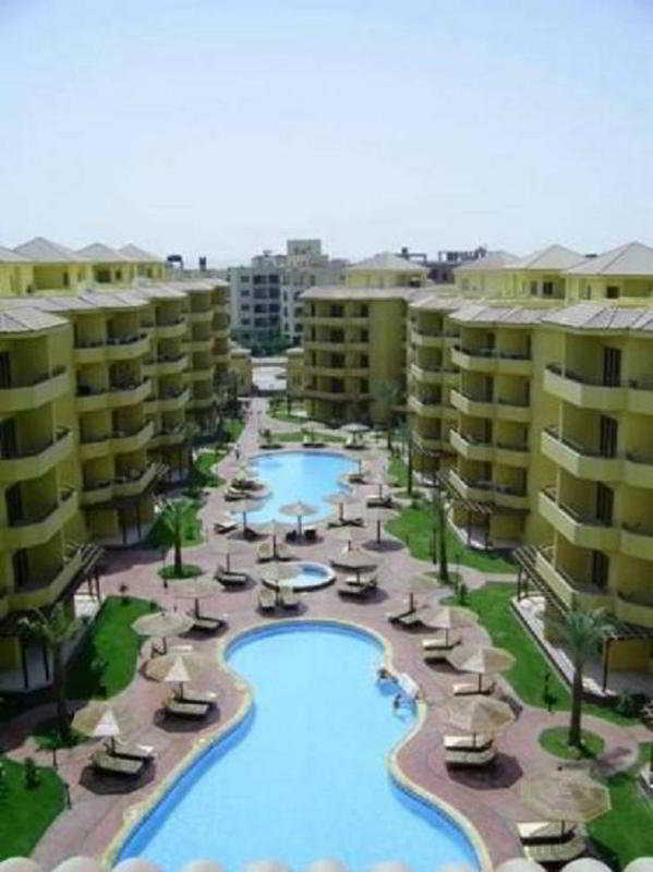 Hotel The 3*