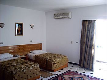 Hotel Nefertiti Sun Flower