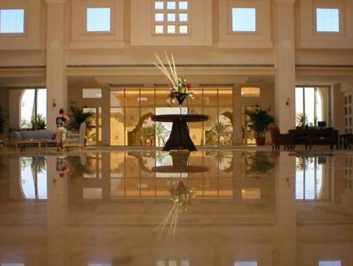 Tropicana Grand Azure Hotel