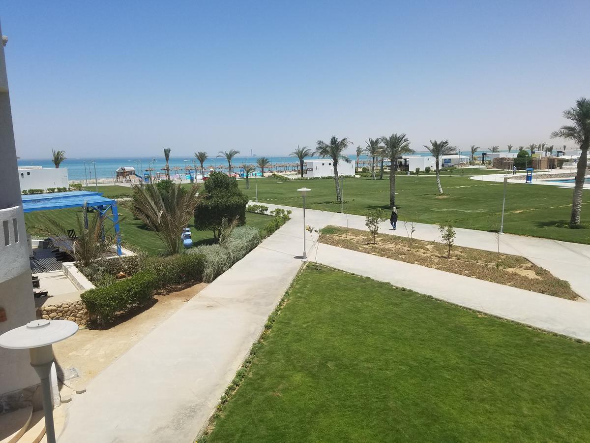 Mousa Coast & Resort 4*