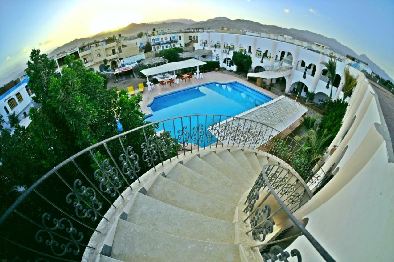 Yassmina 3*