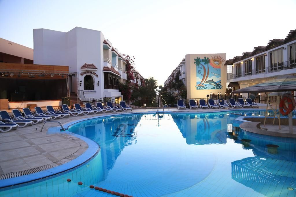 Minamark & Spa, For Families & Couples Only