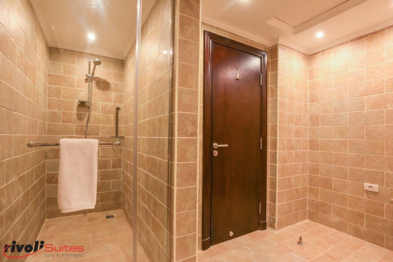Rivoli Aparthotel 4*