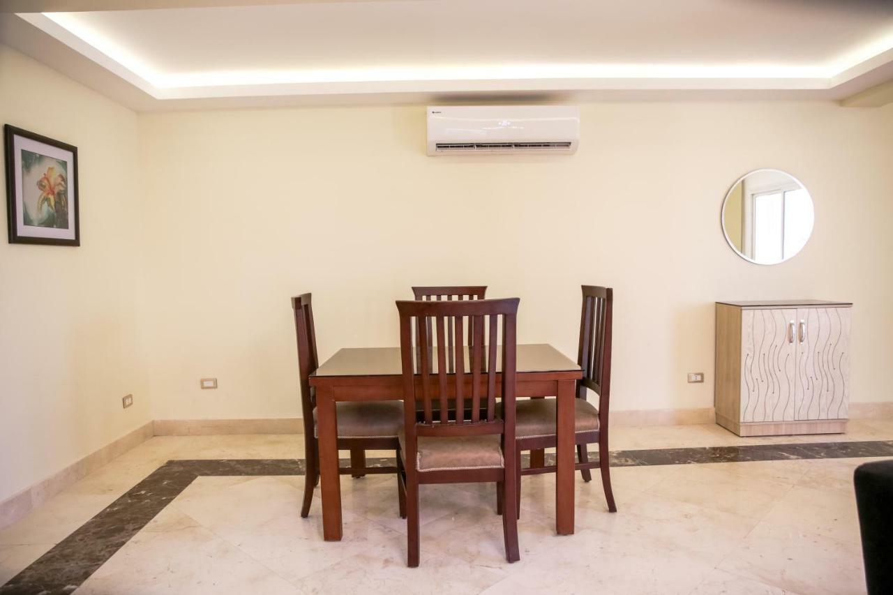 Aparthotel Serenity 3*