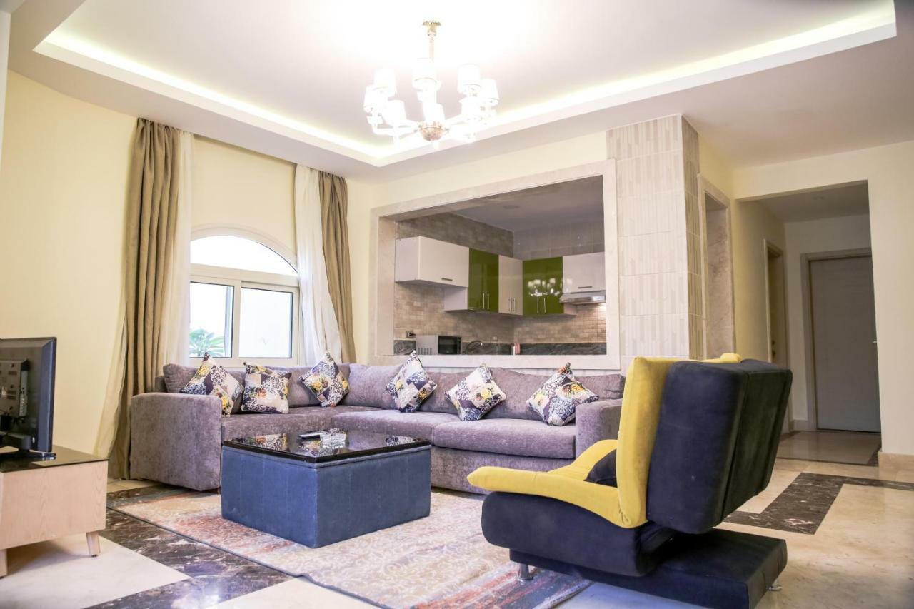 Serenity Aparthotel
