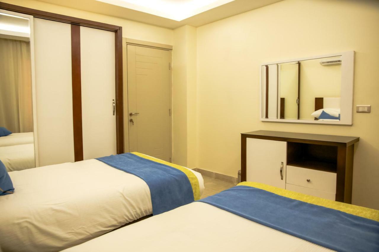 Serenity Aparthotel
