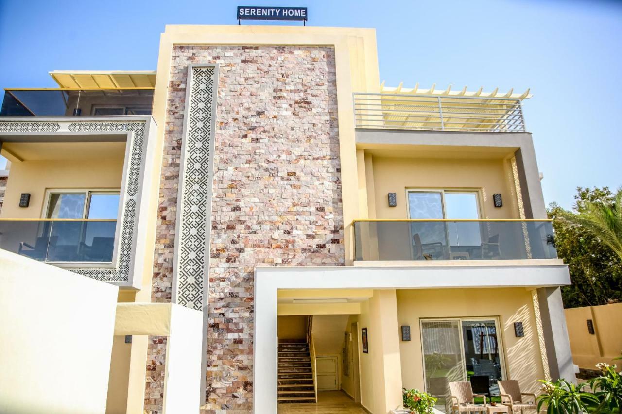 Serenity Aparthotel