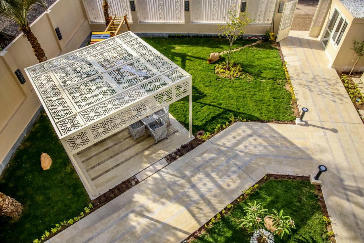 Aparthotel Serenity 3*