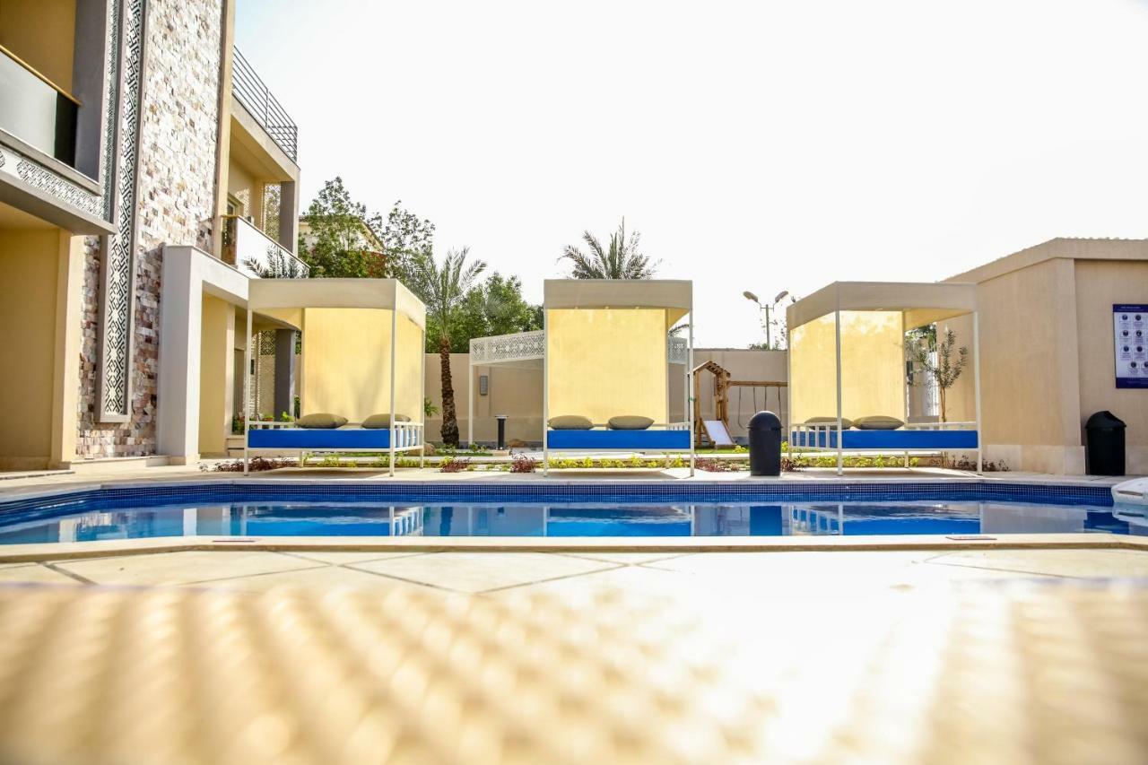 Serenity Aparthotel 3*