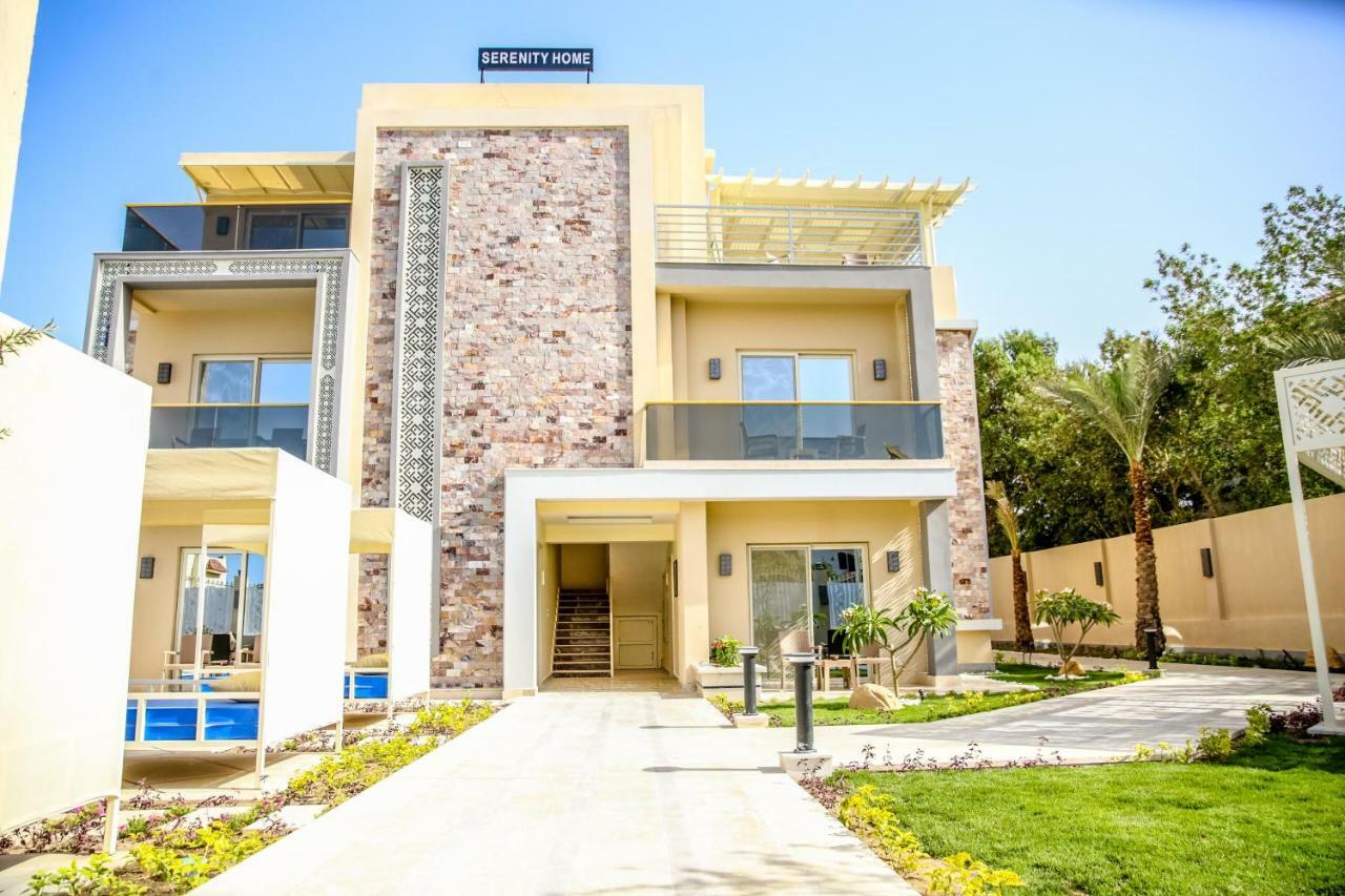 Serenity Aparthotel 3*