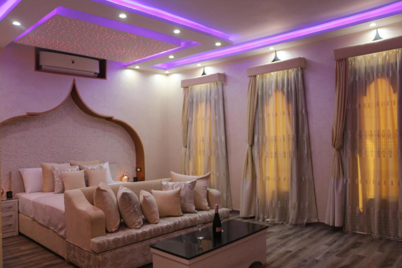 Casa D'or Hotel