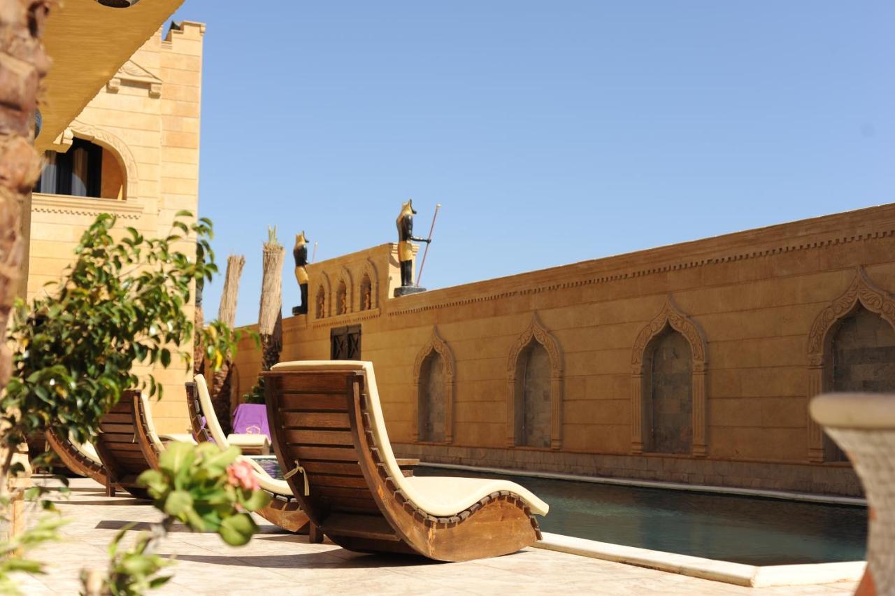 Casa D'or Hotel