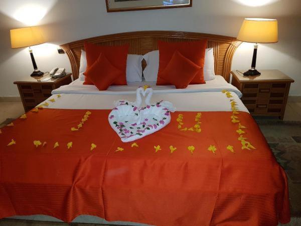 Jolie Royal Peninsula & Resort 5*