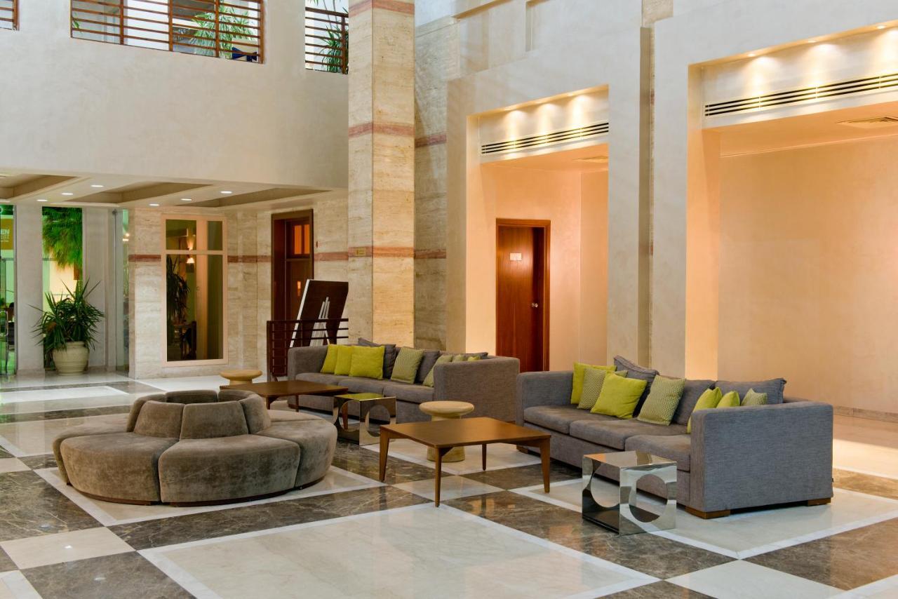 Resort Amphoras Blu