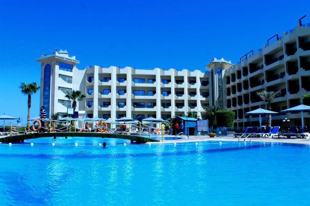 Hotelux Marina Resort