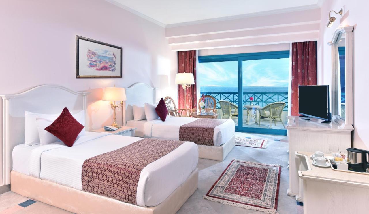 Resort Hotelux Marina
