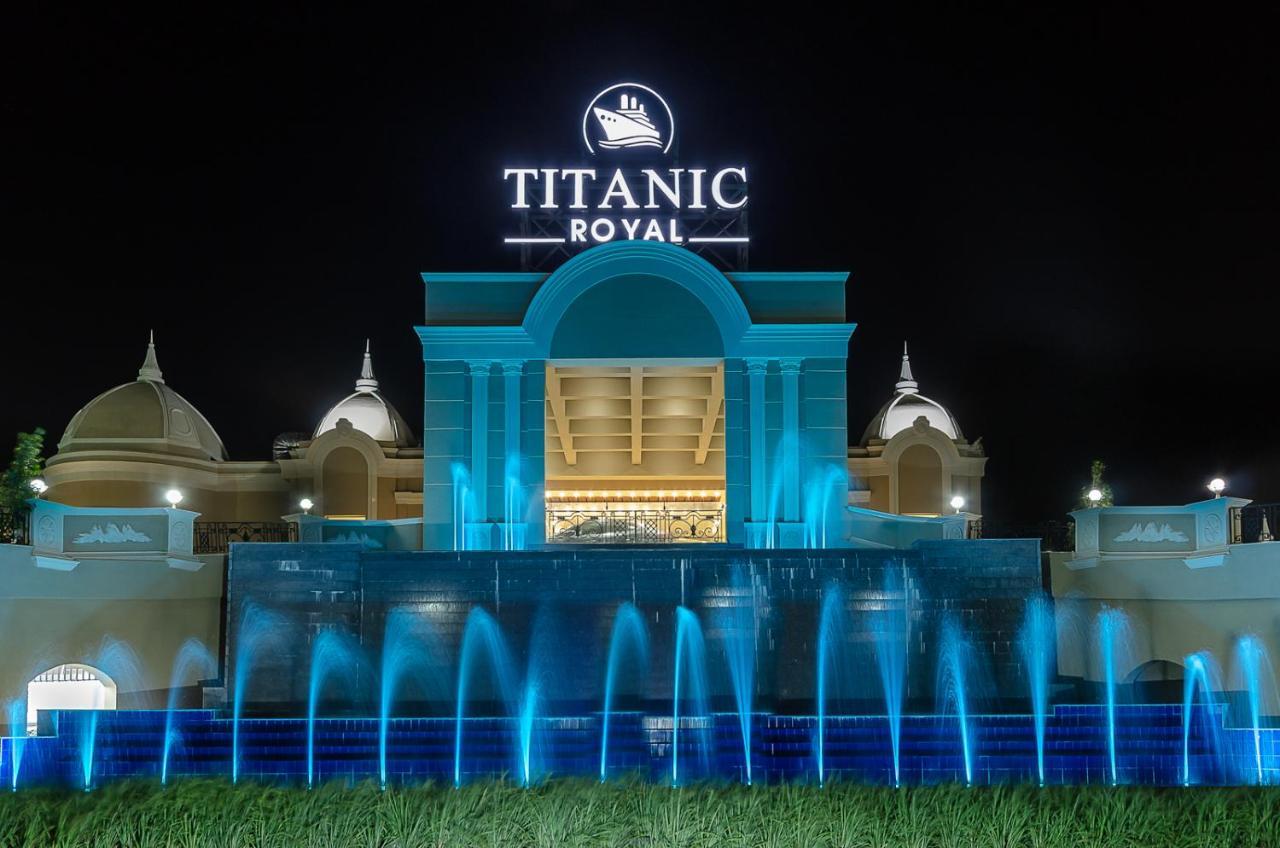 Titanic Royal-families And Couples Only Resort Hurgada